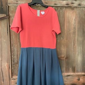 LulaRoe Amelia size L